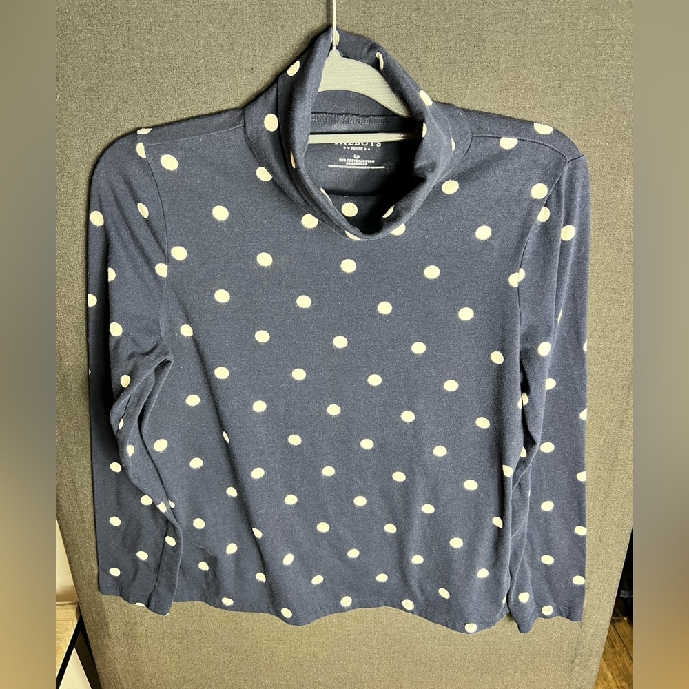 VINTAGE Talbots Petite Navy/White polka dot turtleneck